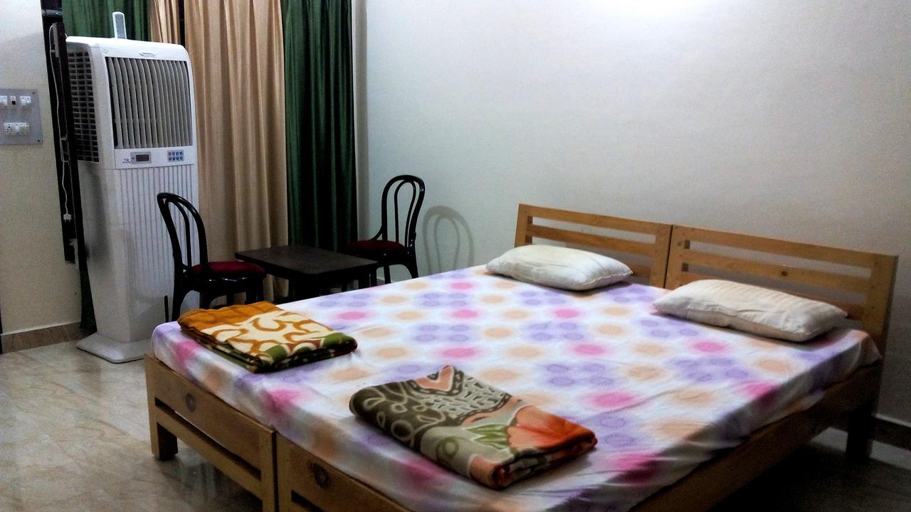 V Resorts Dudhwa Wilderness Camp Lakhimpur Extérieur photo